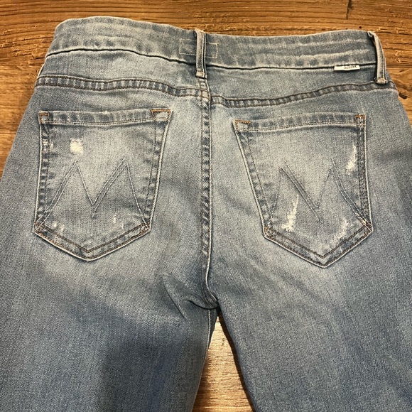 Mother Denim Jeans sz 25 Undone Hem Looker Crop Cliffhanger Wash Distressed - Picture 12 of 15